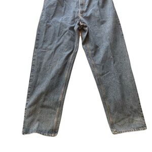 Arizona Men’s Straight-Leg Jeans in Medium Blue Denim